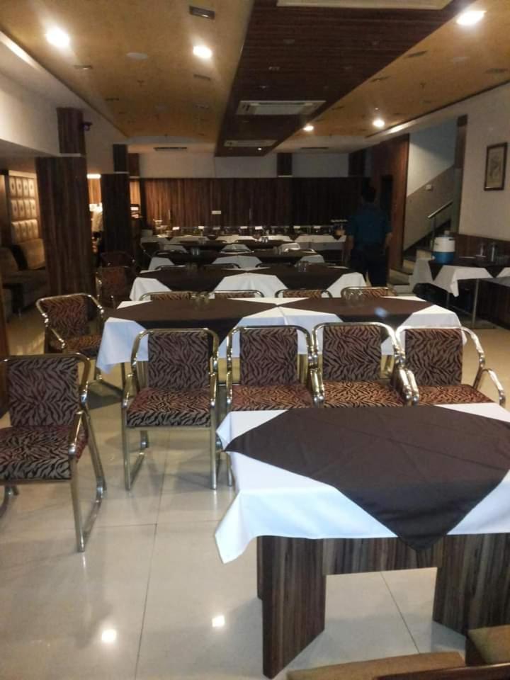 Hotel Siddharth Palace Jaipur Buitenkant foto